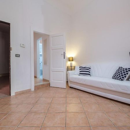 Skip Intro Apartment Taormina Buitenkant foto